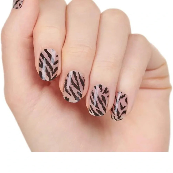 NWT Color Street A Roar-ing Good Time *BOGO FREE ALL COLOR STREET STRIPS* - Picture 2 of 4